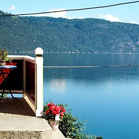 One-bedroom Holiday In Utvik Holiday home Solberg (Sogn og Fjordane)