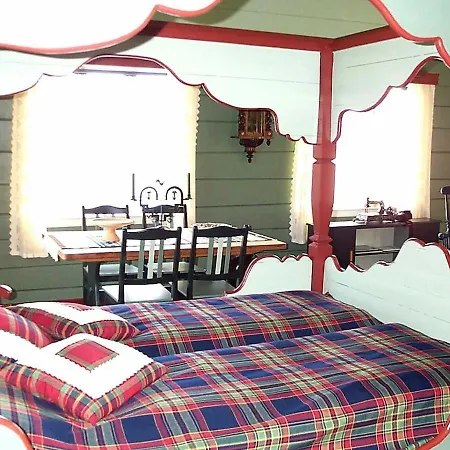One-bedroom Holiday In Utvik Holiday home